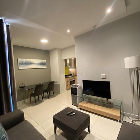 Easy Stay - The Median Rosebank Johannesburg Exterior photo