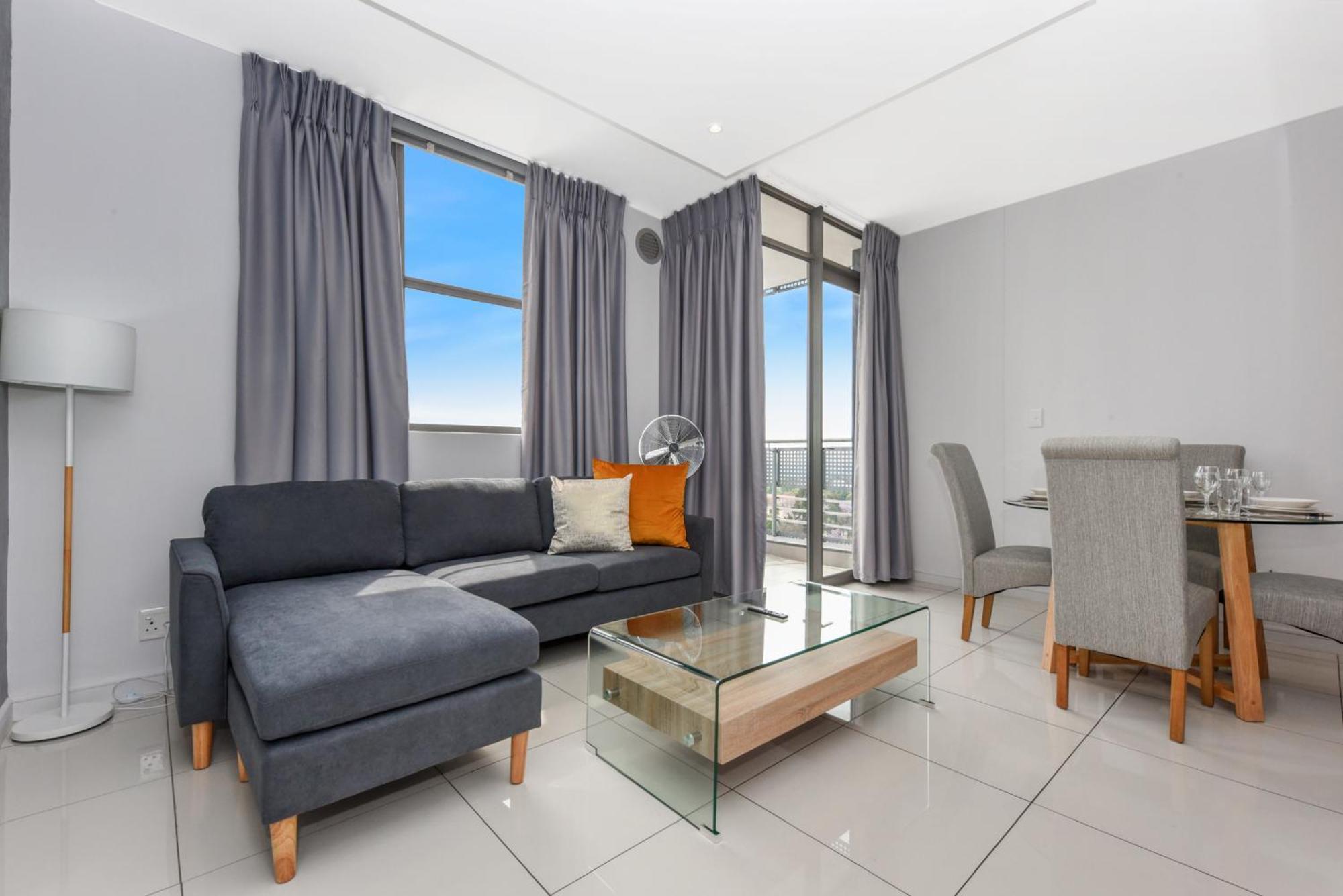 Easy Stay - The Median Rosebank Johannesburg Exterior photo
