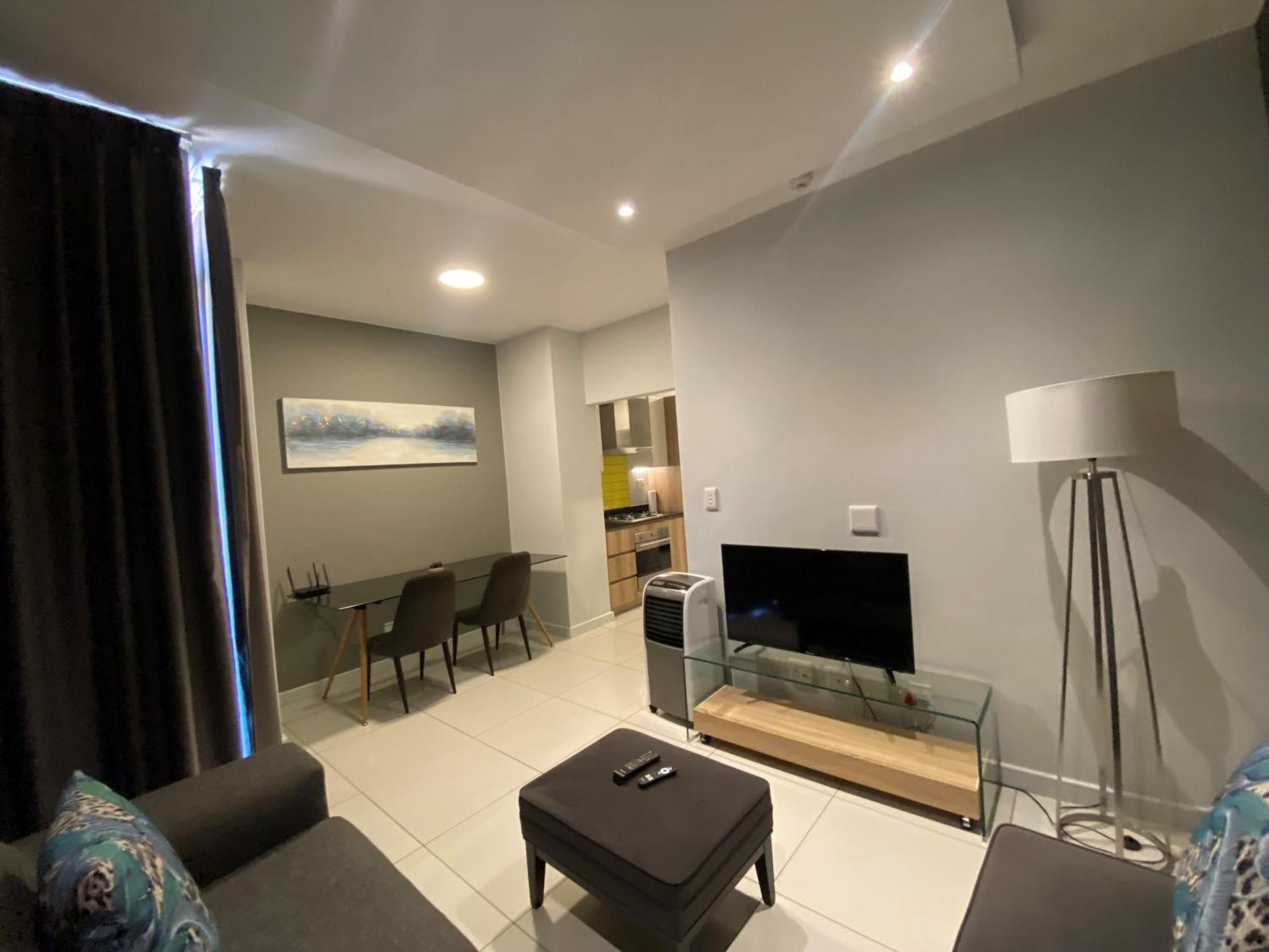 Easy Stay - The Median Rosebank Johannesburg Exterior photo
